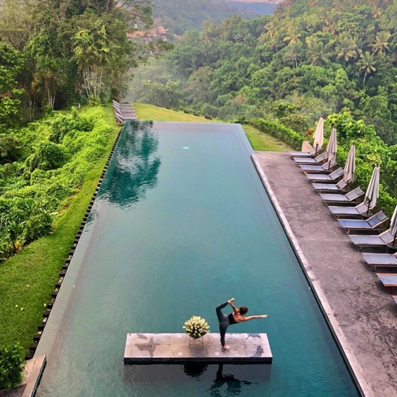 Meet your Posher, Delaney - Picture 4 of 4